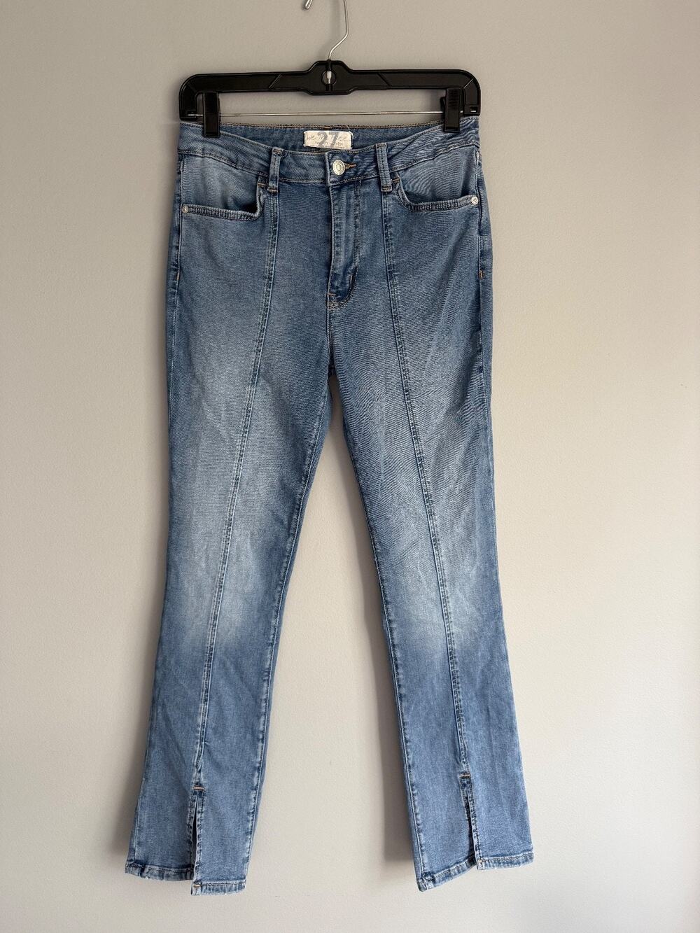 We The Free People Women's 27 Jeans Medium Wash High Rise Paneled Slit Hem - Picture 1 of 8